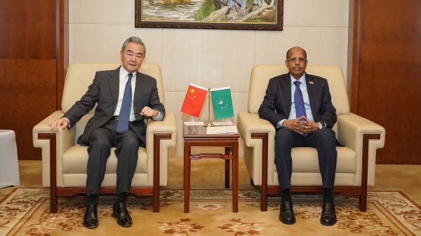 Chinese Foreign Minister Wang Yi with African Union Chairperson